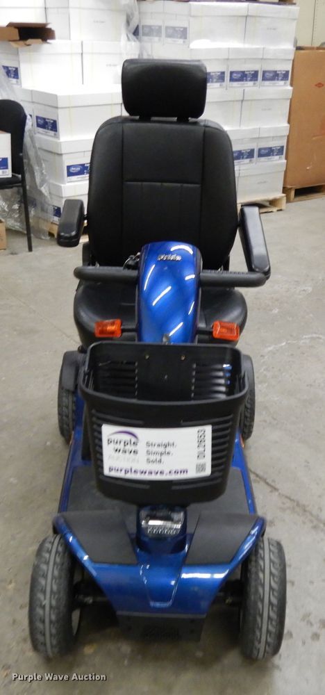 image for item DL2653 Pride Victory  scooter
