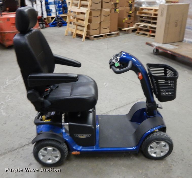 image for item DL2653 Pride Victory  scooter