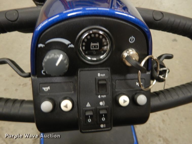 image for item DL2653 Pride Victory  scooter