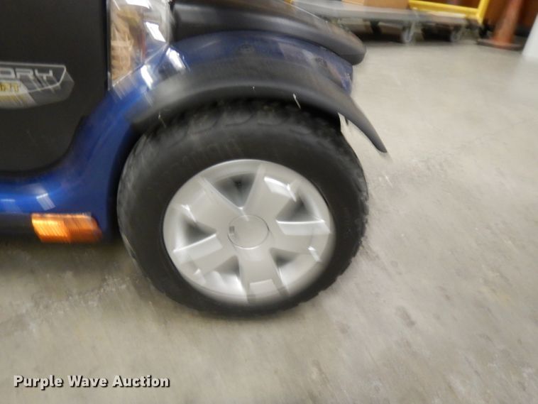 image for item DL2653 Pride Victory  scooter