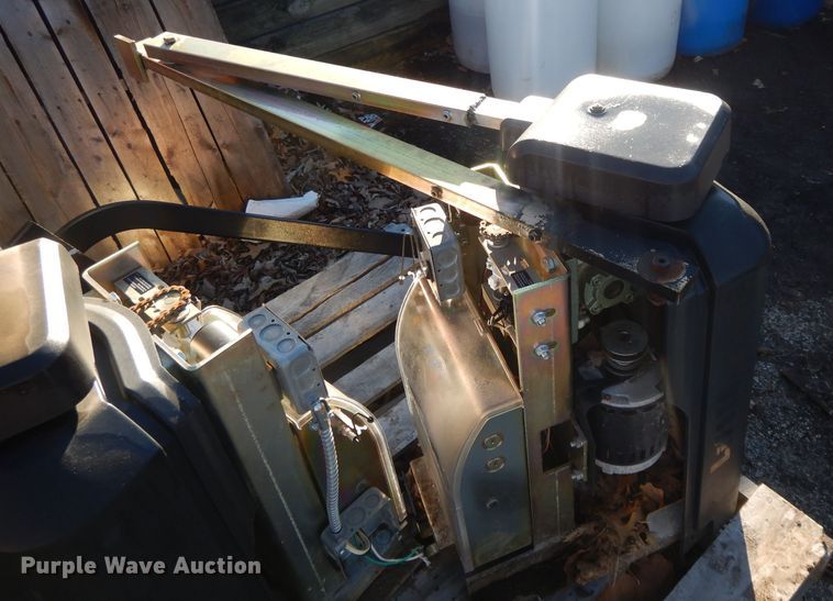 image for item DL2654 (2) Gates