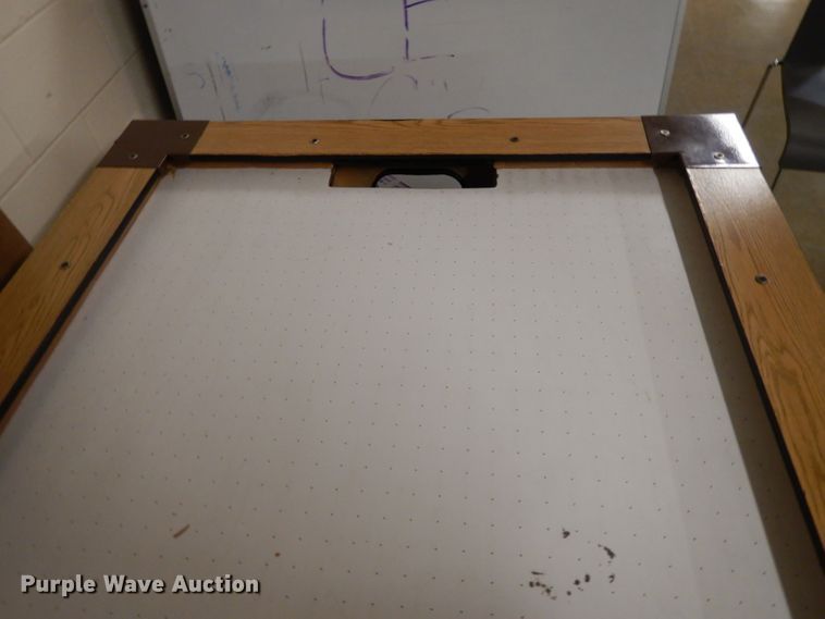 image for item DL2655 Air hockey table