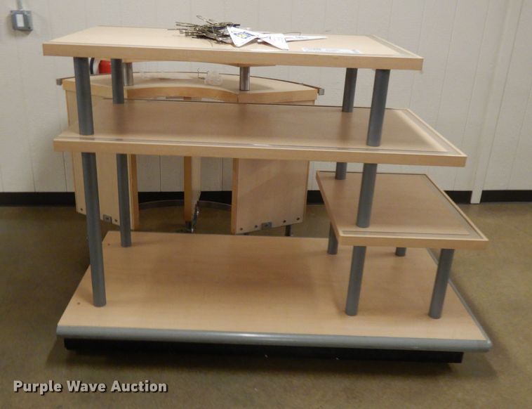 image for item DL2656 Display shelving