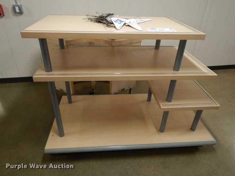 image for item DL2656 Display shelving