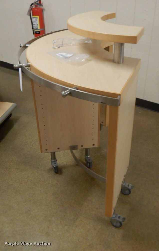 image for item DL2656 Display shelving