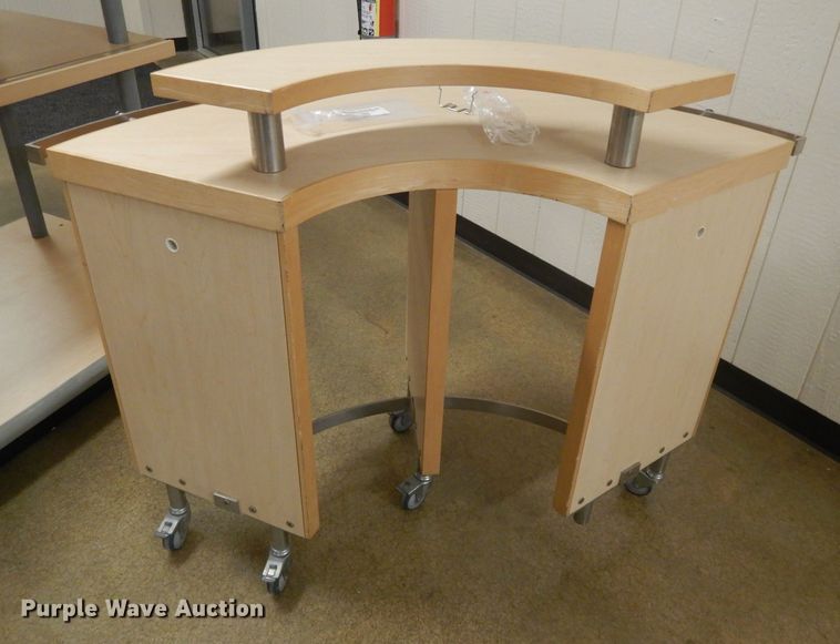 image for item DL2656 Display shelving