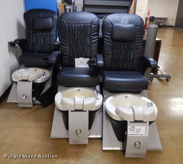 image for item DL2660 (3) Continuum Echo Vantage pedicure chairs