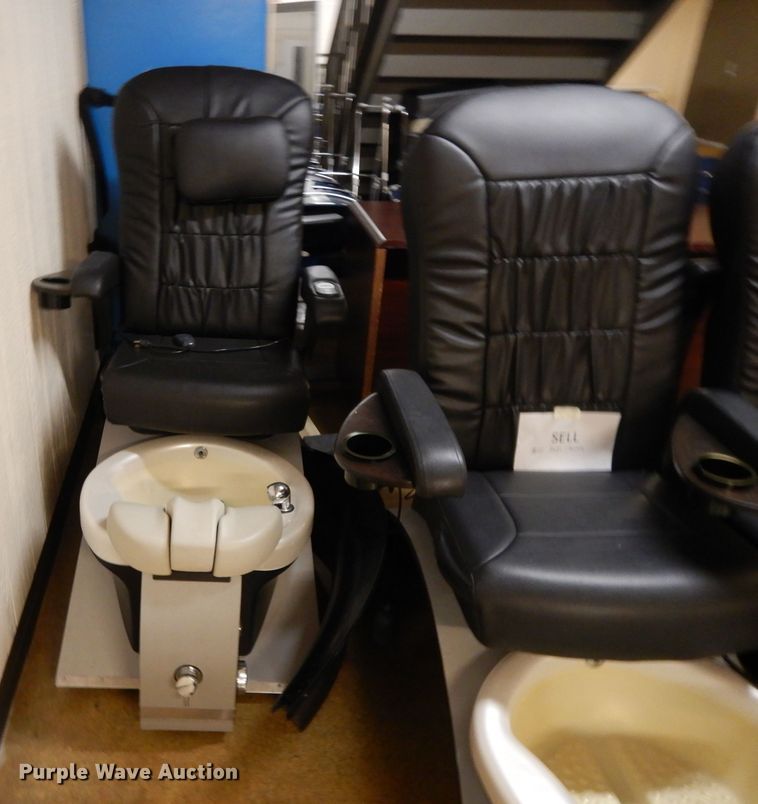 image for item DL2660 (3) Continuum Echo Vantage pedicure chairs