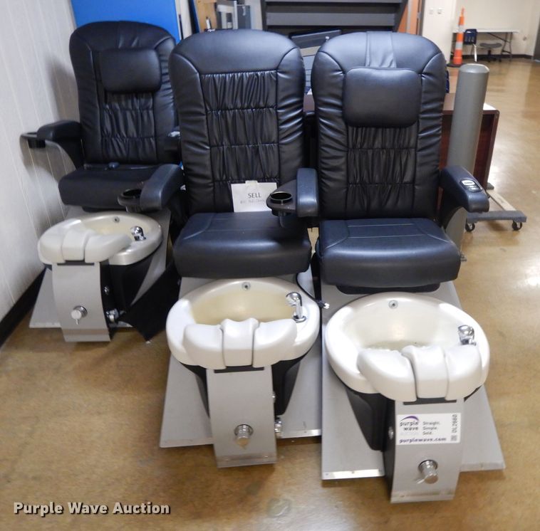 image for item DL2660 (3) Continuum Echo Vantage pedicure chairs