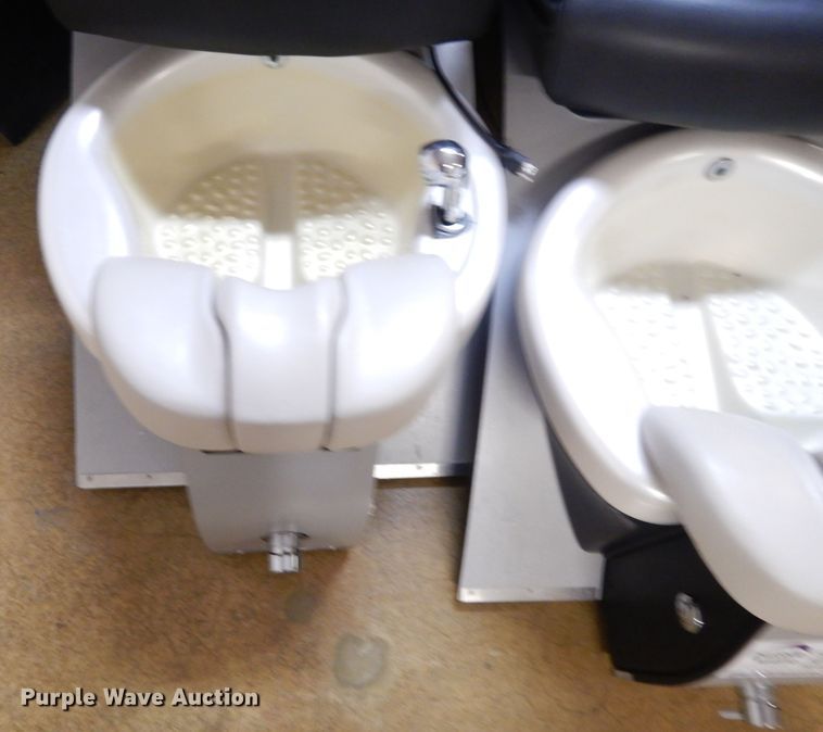image for item DL2660 (3) Continuum Echo Vantage pedicure chairs