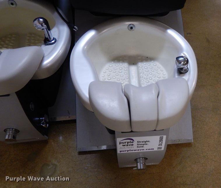 image for item DL2660 (3) Continuum Echo Vantage pedicure chairs