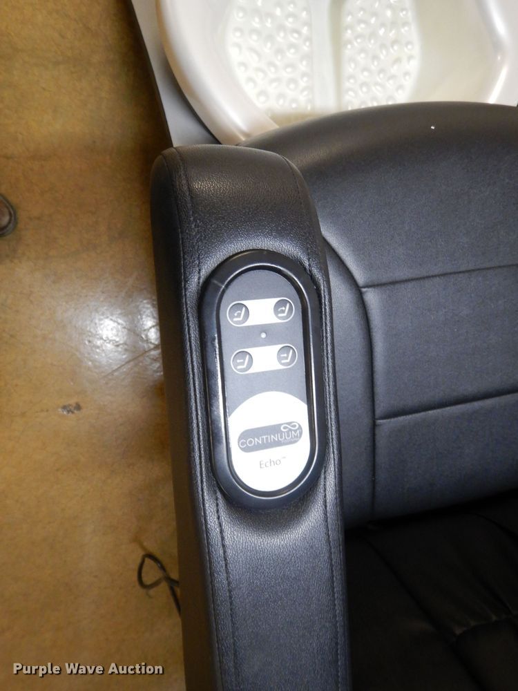 image for item DL2660 (3) Continuum Echo Vantage pedicure chairs