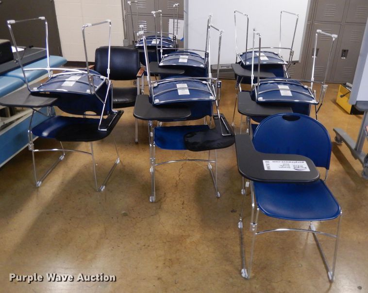 image for item DL2666 (19) student desks