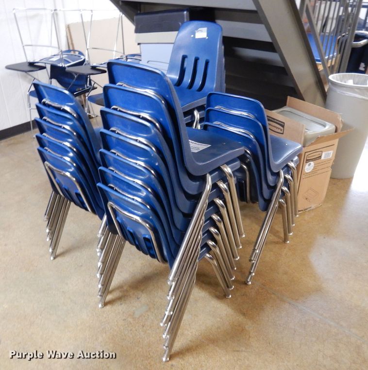 image for item DL2672 Approximately 22 chairs