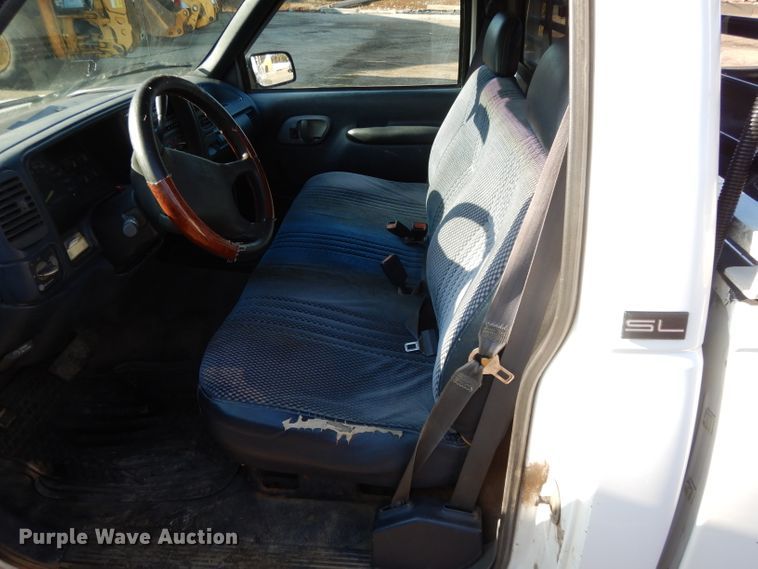 image for item DL2682 1996 GMC C1500  pickup truck