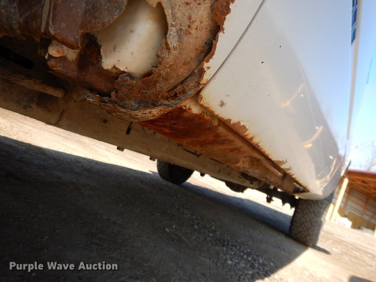 image for item DL2682 1996 GMC C1500  pickup truck