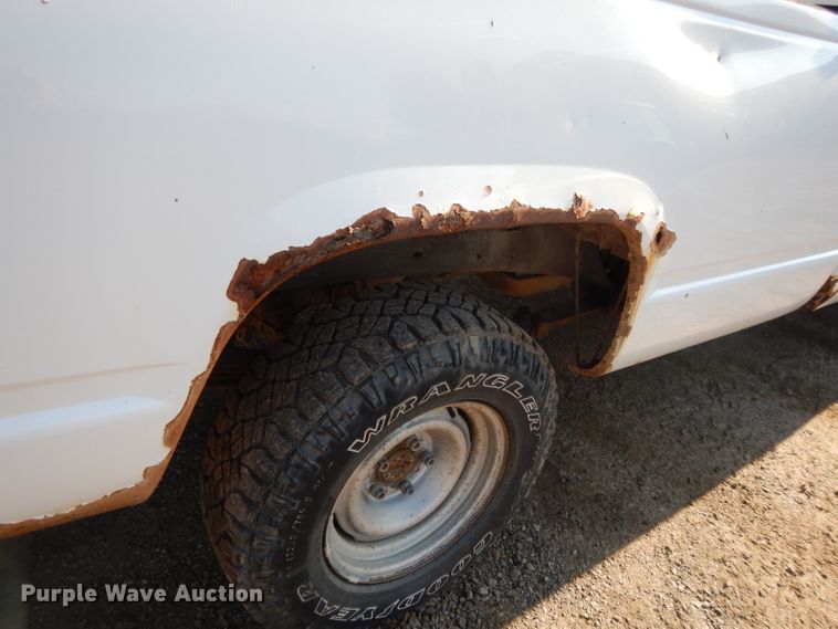 image for item DL2682 1996 GMC C1500  pickup truck