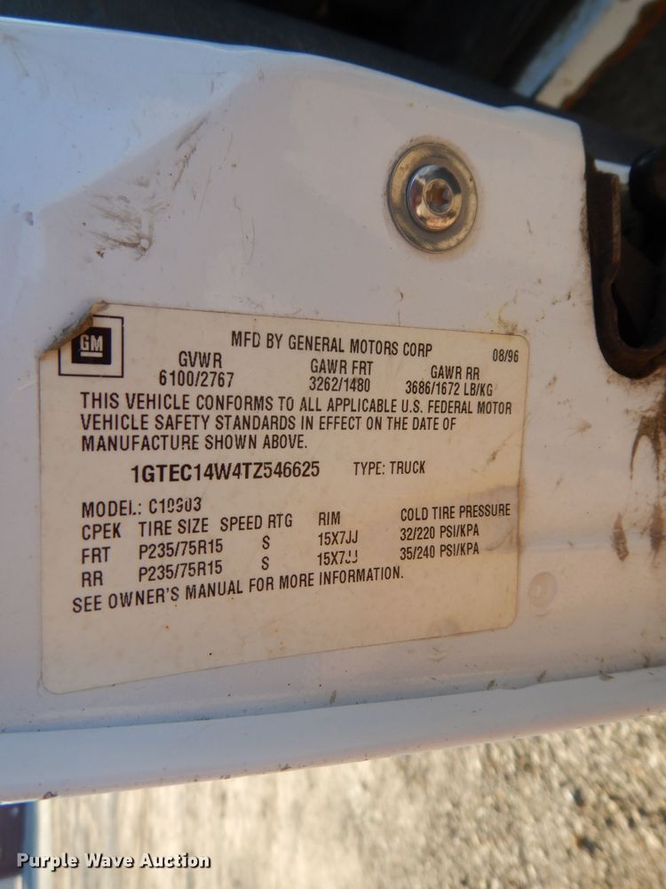 image for item DL2682 1996 GMC C1500  pickup truck