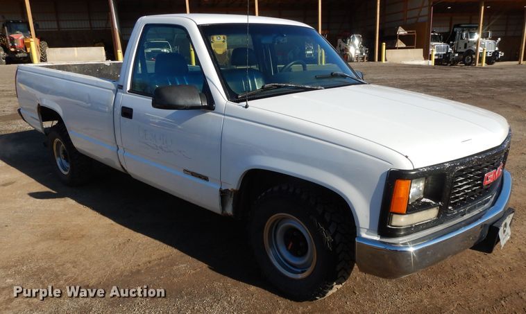 image for item DL2683 1996 GMC Sierra 1500  pickup truck