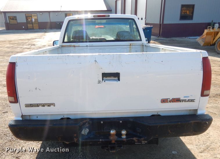 image for item DL2683 1996 GMC Sierra 1500  pickup truck