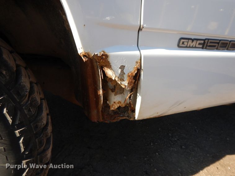 image for item DL2683 1996 GMC Sierra 1500  pickup truck