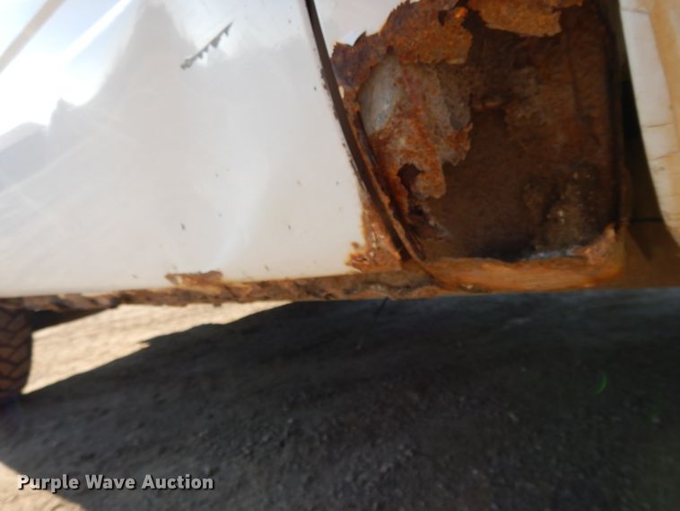 image for item DL2683 1996 GMC Sierra 1500  pickup truck