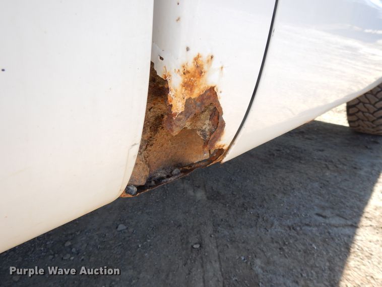 image for item DL2683 1996 GMC Sierra 1500  pickup truck