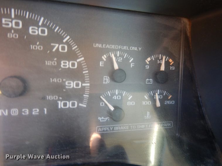 image for item DL2683 1996 GMC Sierra 1500  pickup truck