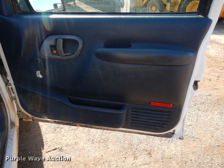 image for item DL2683 1996 GMC Sierra 1500  pickup truck