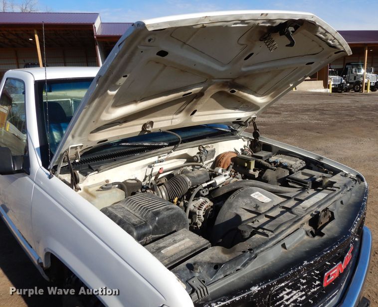 image for item DL2683 1996 GMC Sierra 1500  pickup truck