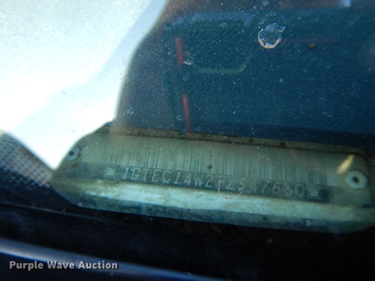 image for item DL2683 1996 GMC Sierra 1500  pickup truck