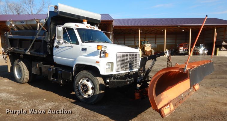 image for item DL2684 1999 Chevrolet C7500  dump truck