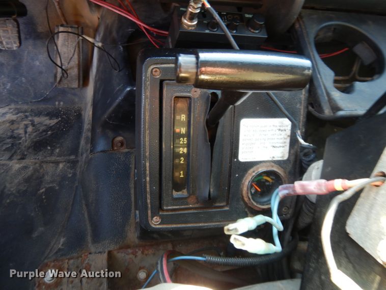 image for item DL2684 1999 Chevrolet C7500  dump truck