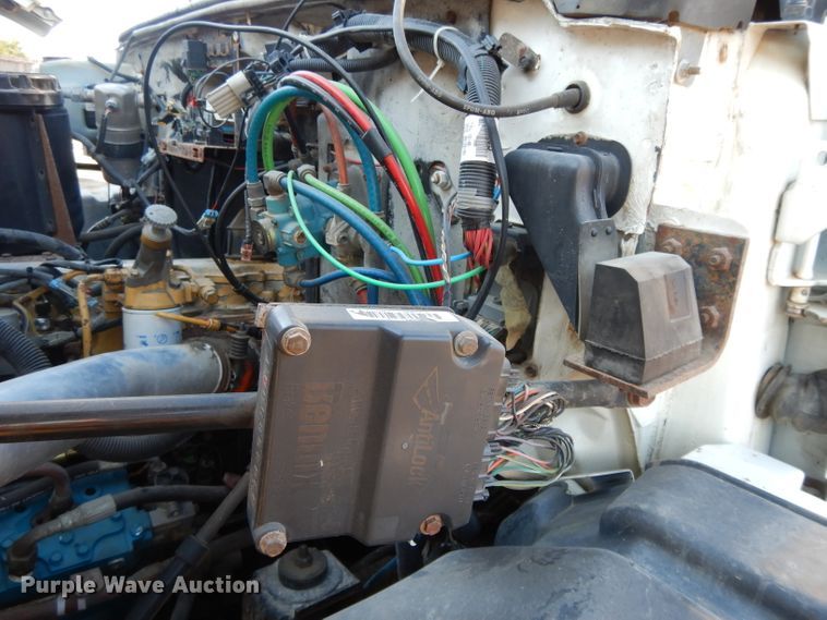 image for item DL2684 1999 Chevrolet C7500  dump truck