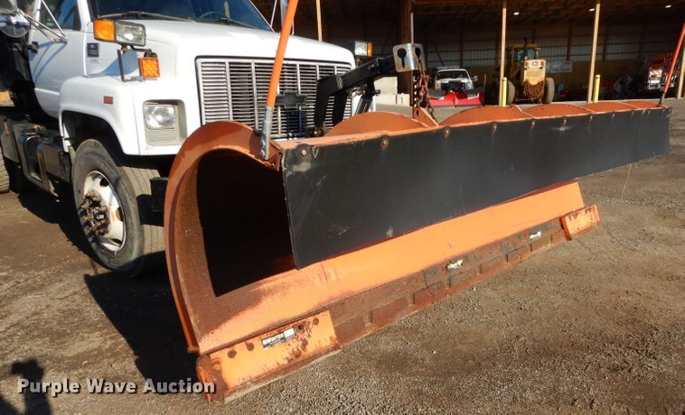 image for item DL2684 1999 Chevrolet C7500  dump truck