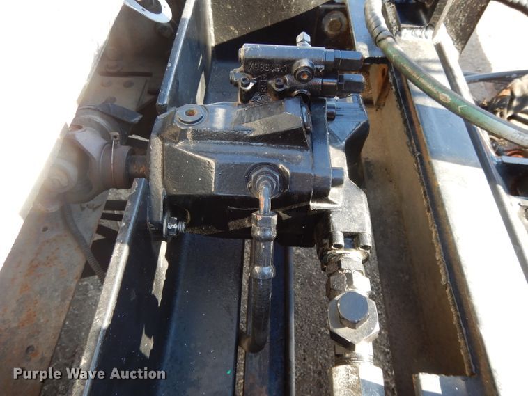 image for item DL2684 1999 Chevrolet C7500  dump truck