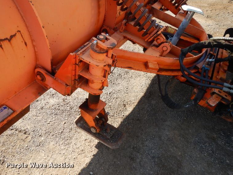 image for item DL2684 1999 Chevrolet C7500  dump truck