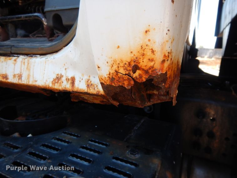 image for item DL2684 1999 Chevrolet C7500  dump truck