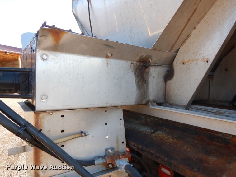 image for item DL2684 1999 Chevrolet C7500  dump truck