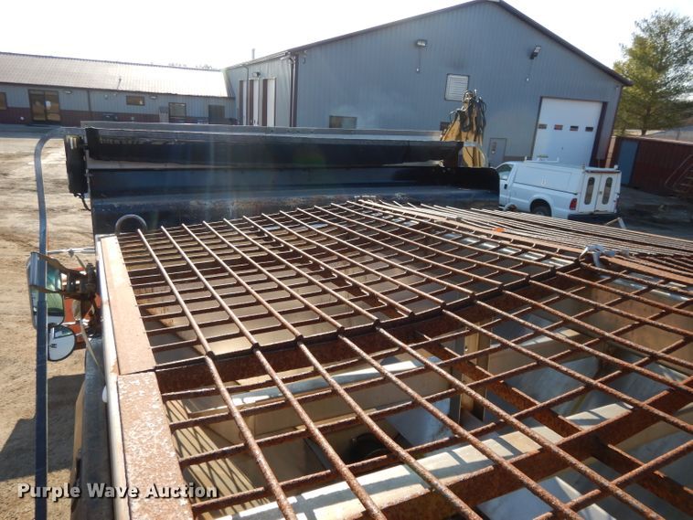 image for item DL2684 1999 Chevrolet C7500  dump truck