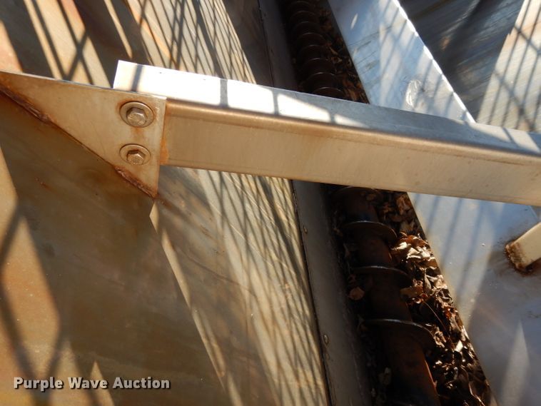 image for item DL2684 1999 Chevrolet C7500  dump truck