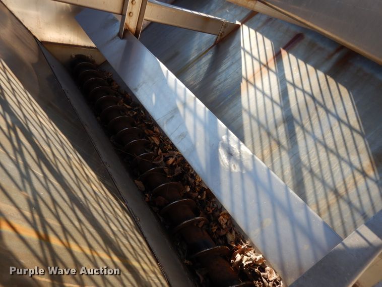 image for item DL2684 1999 Chevrolet C7500  dump truck