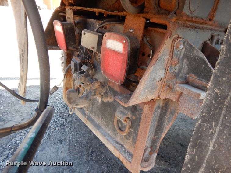 image for item DL2684 1999 Chevrolet C7500  dump truck