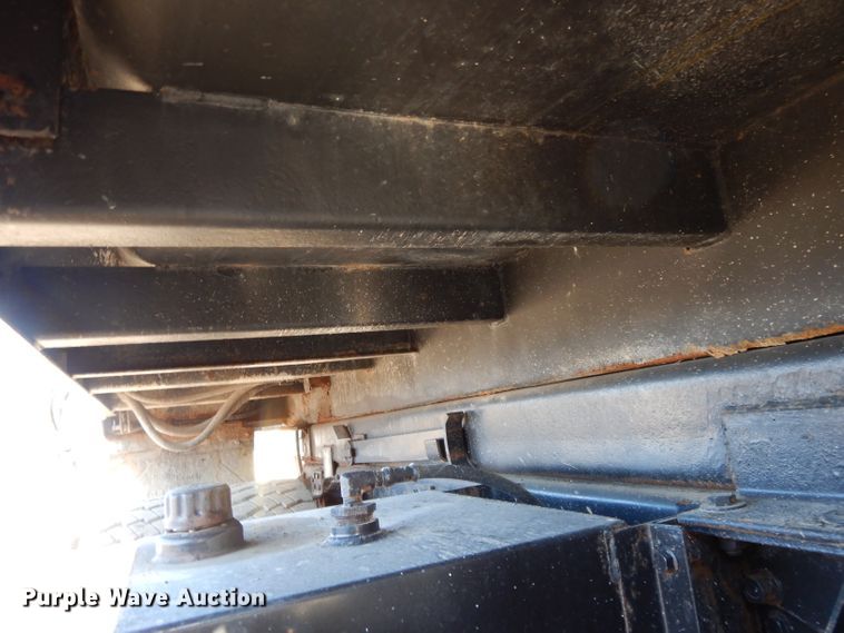 image for item DL2684 1999 Chevrolet C7500  dump truck