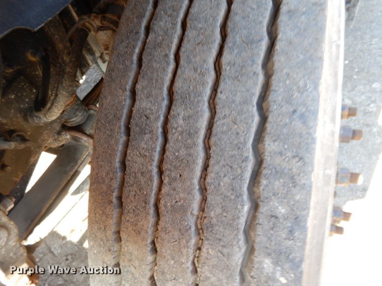 image for item DL2684 1999 Chevrolet C7500  dump truck