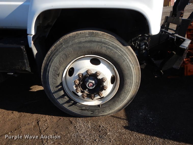 image for item DL2684 1999 Chevrolet C7500  dump truck