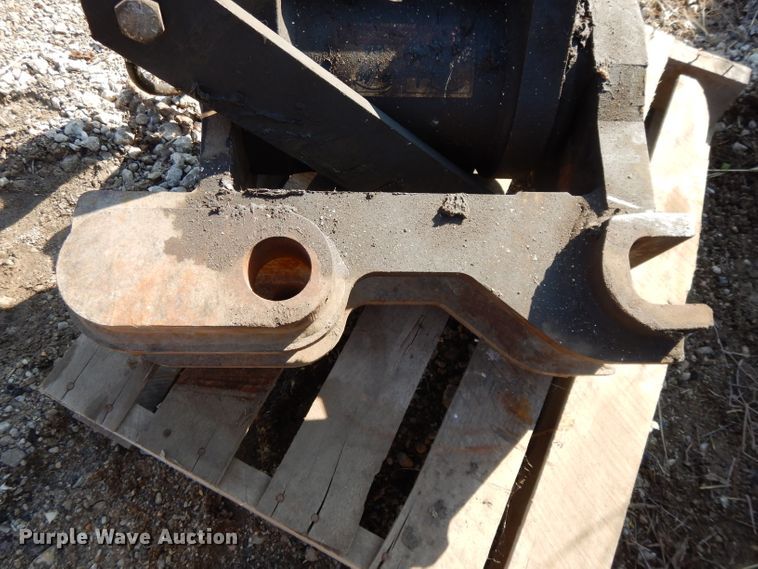 image for item DL2685 Helac backhoe swivel coupler