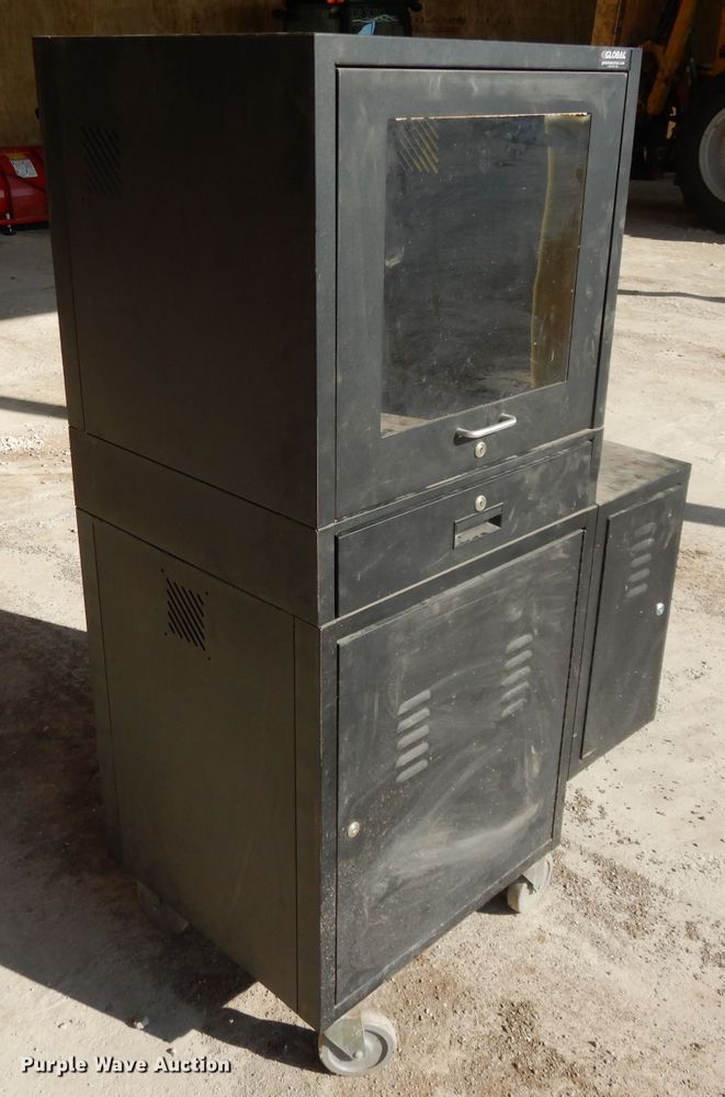 image for item DL2688 Global computer cabinet