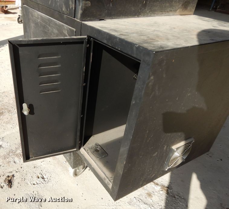 image for item DL2688 Global computer cabinet