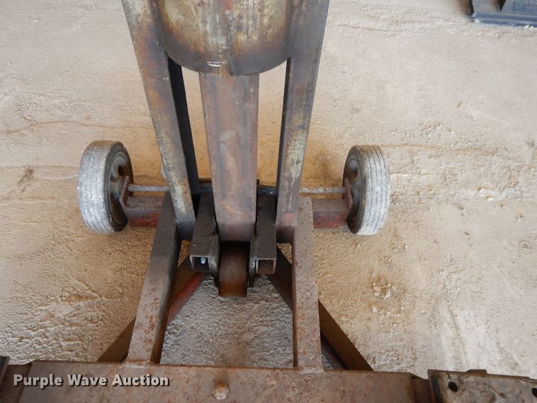 image for item DL2689 Grays 100 Series H jack